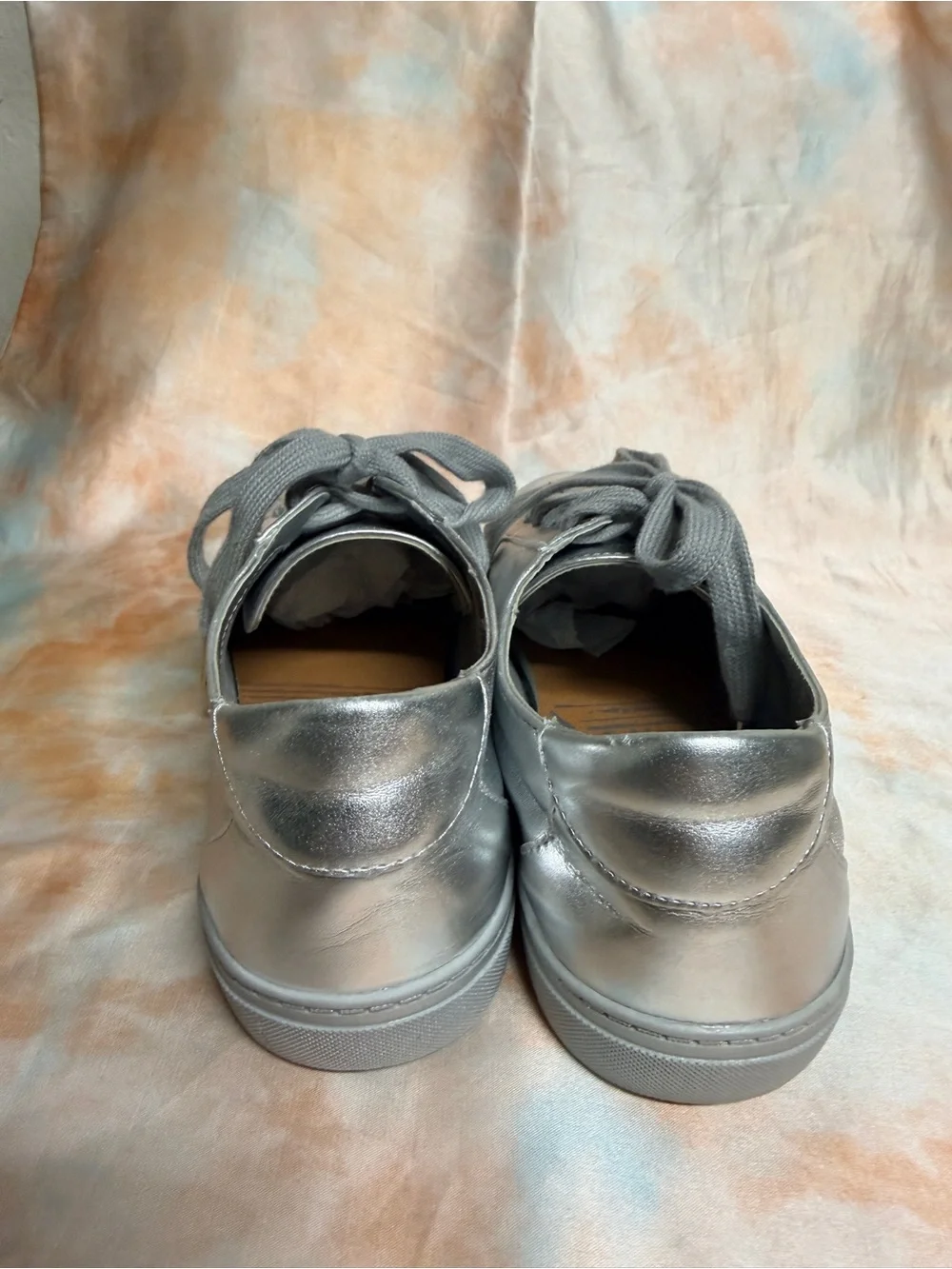 DV by Dolce Vita Sammy Metallic Silver Low-Top Lace-Up Sneakers